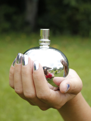 Gvibe_Gjuice_Toy_cleaner_1350x1800_atm_01