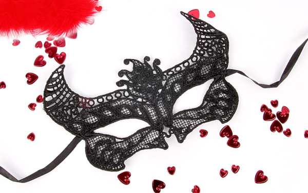 Маска ажурная 